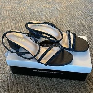 Navy dress shoes 8.5
